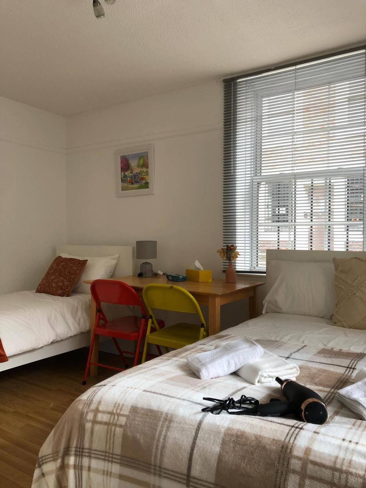 Comfy Private Bedrooms Near O2 Forum Kentish Town, Camden London Eksteriør bilde