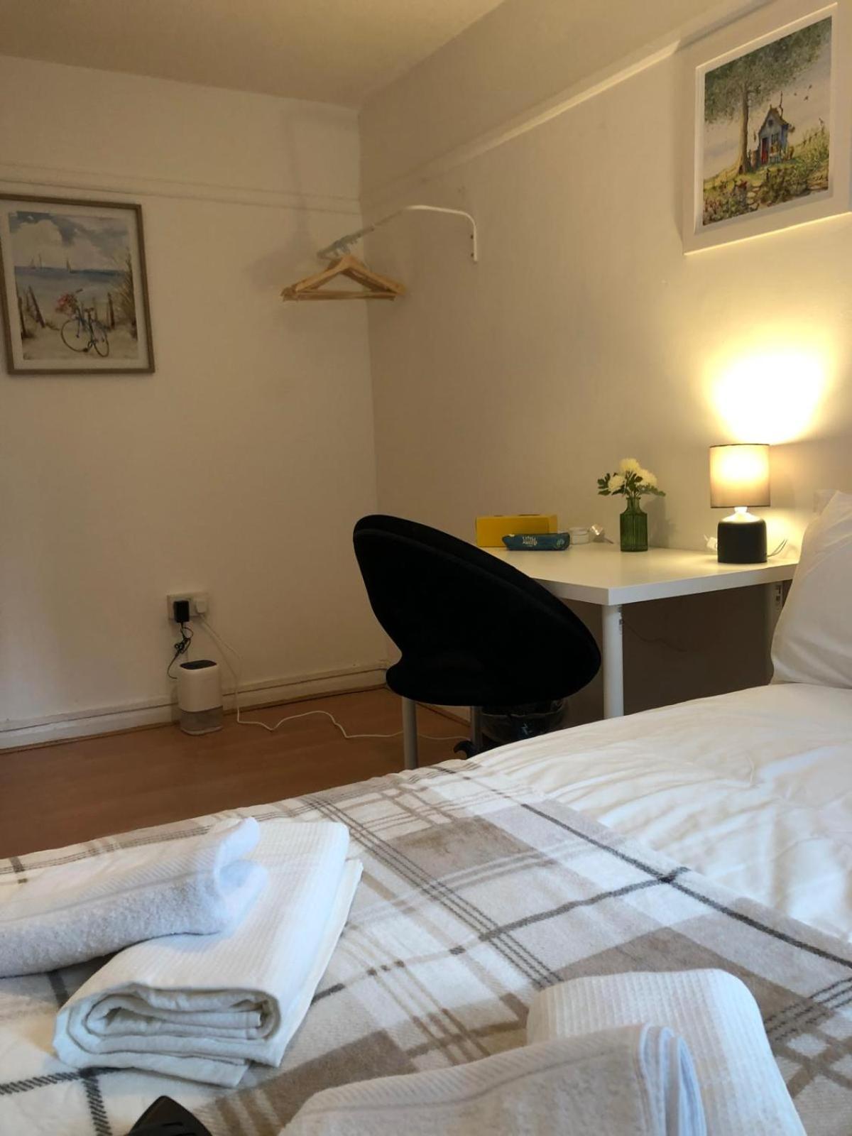 Comfy Private Bedrooms Near O2 Forum Kentish Town, Camden London Eksteriør bilde